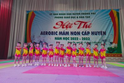 Cô trò trường MG Bình Minh tham gia hội thi aerobic cấp huyện năm học 2022-2023